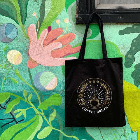 The Restaurateur’s Guide to Branding as Earnings: Custom Tote Bags